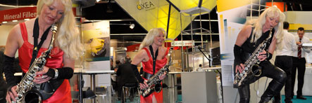 Messeshow mit Saxophonist Kathrin Eipert